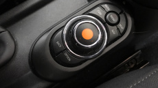 MINI Hatchback 2.0 Cooper S Sport 3dr [Comfort/Nav Pack] Petrol Hatchback